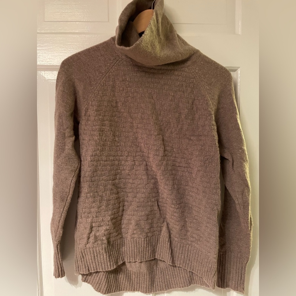 C&C California oatmeal turtleneck sweater